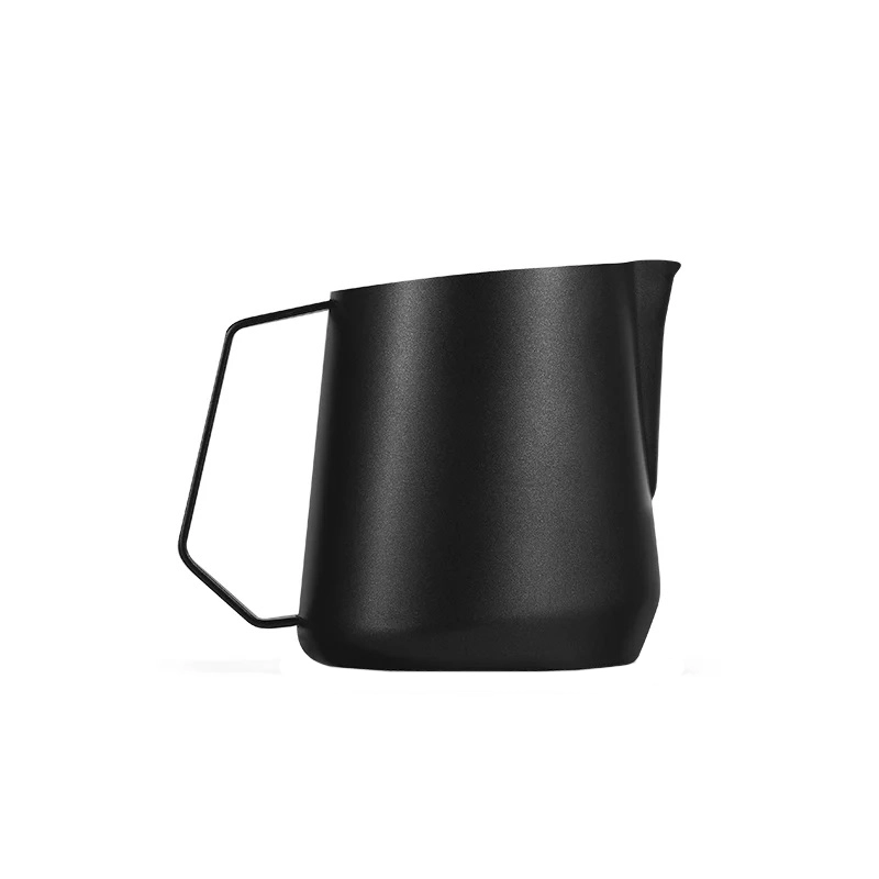 پیچر شیر بمبر 600 میل مدل GT Milk Pitcher رنگ مشکی