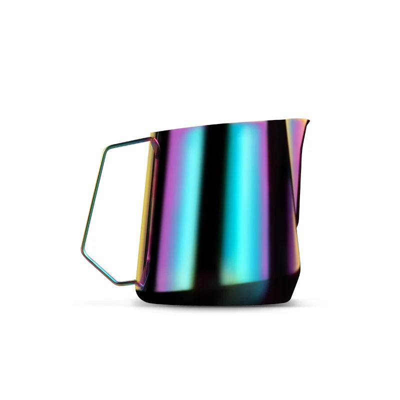 bomber-gt-milk-pitcher-600ml