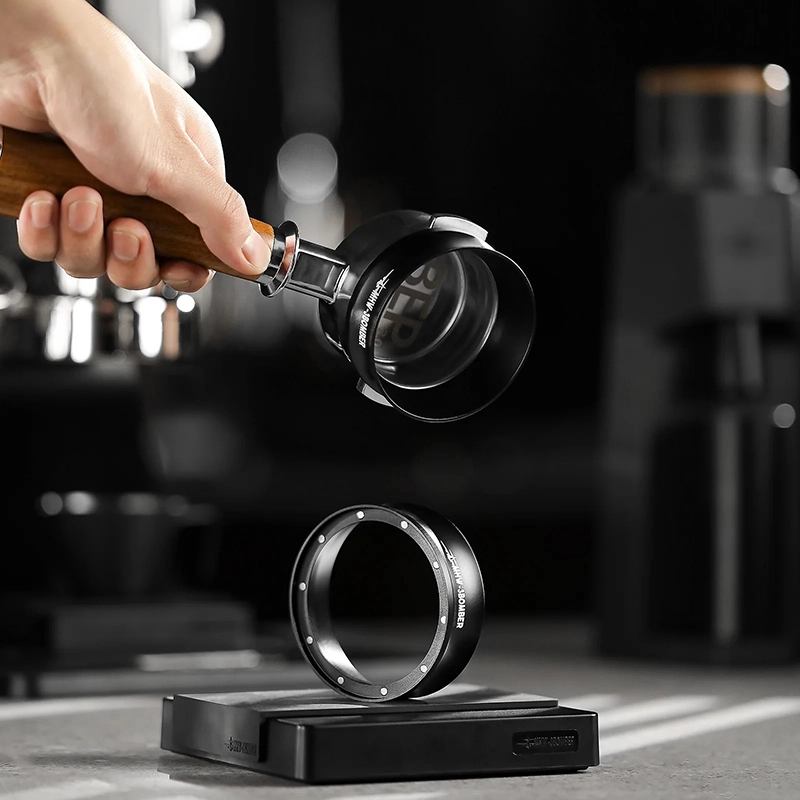 فانل قهوه بمبر مدل Universal Magnetic Dosing Ring کد DR5546